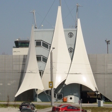 Vordächer Salzburg Airport